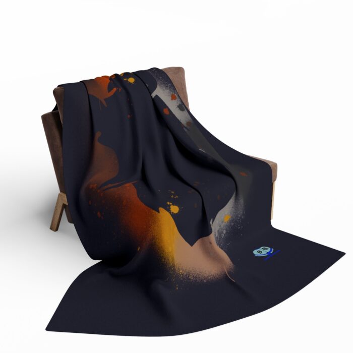 Arctic Fleece Blanket - Bear Paint - Image 8