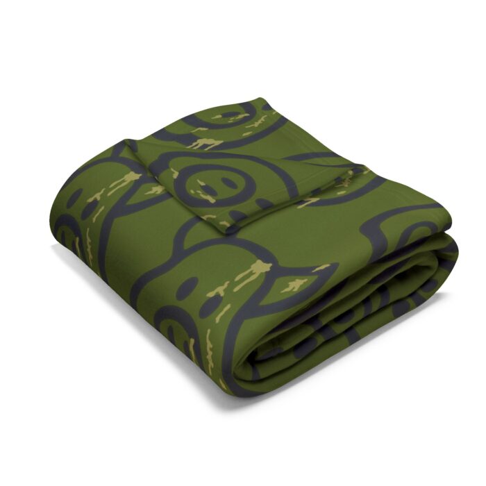 Arctic Fleece Blanket - Cum Pig - Image 7