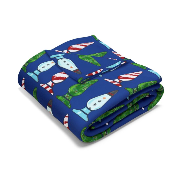 Arctic Fleece Blanket - Holiday Butt Plugs - Image 7